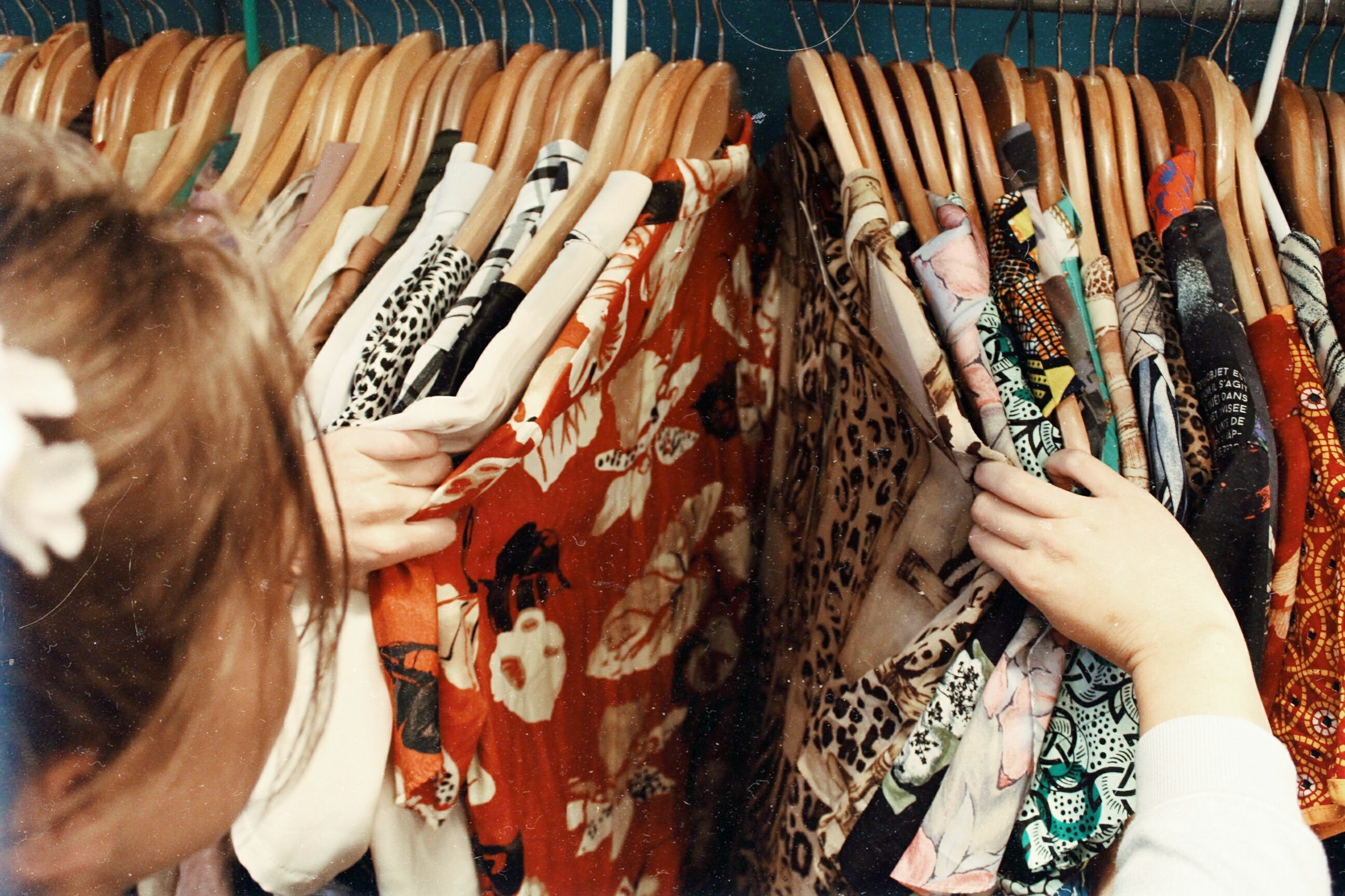 手持ち服を断捨離!不用な服はどうすればいい?